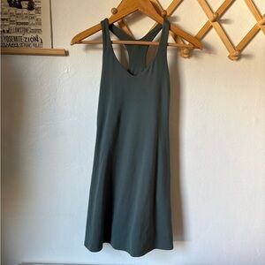 Girlfriend Collective Lola V-Nack dress